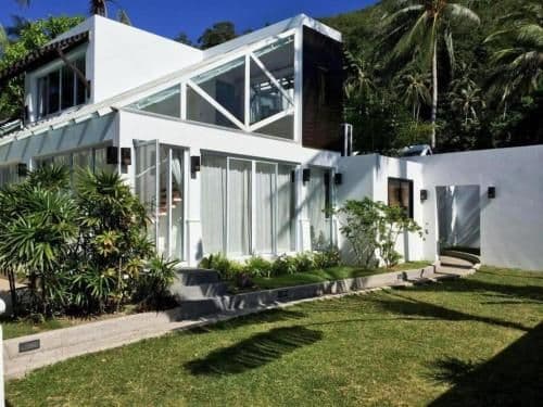 Villa - Beach Front