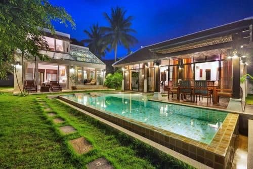 Villa - Beach Front