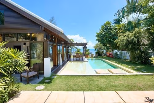 Villa - Beach Front