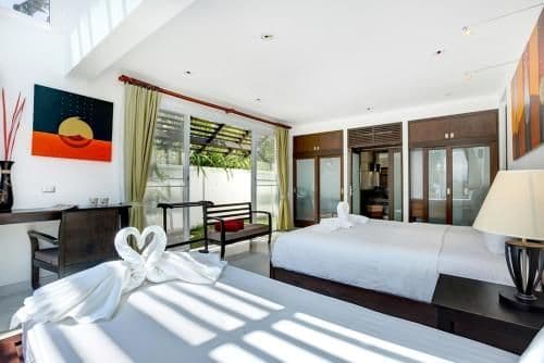 Villa - Beach Front