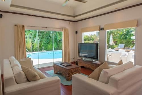 Villa - Beach Front