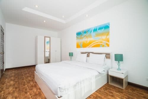 Three-Bedroom Townhouse