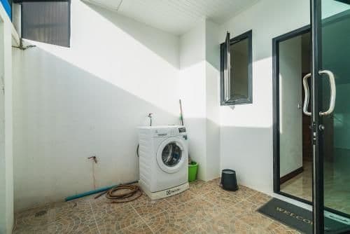 Three-Bedroom Townhouse