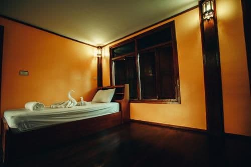 Deluxe Bungalow