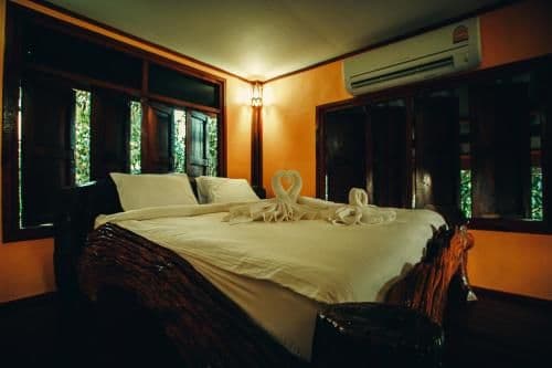 Deluxe Bungalow