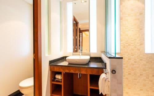 Deluxe Suite with Sea View