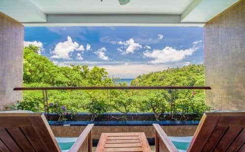 Deluxe Suite with Sea View