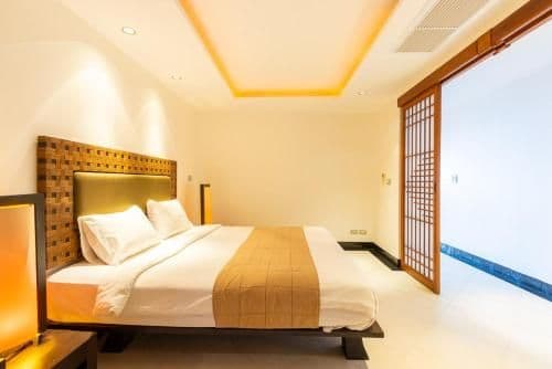 Deluxe Suite with Sea View