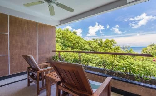 Deluxe Suite with Sea View