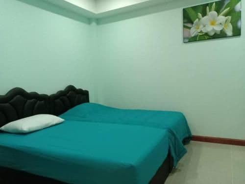 Small Twin Room