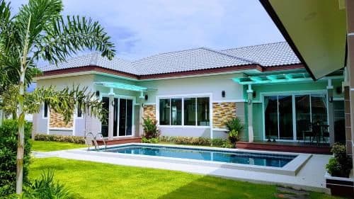 Fantastic new pool villa, 7 mins from beach Fantastic new pool villa, 7 mins from beach