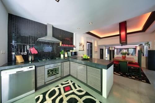 Villa with Private Pool (8 Adults)