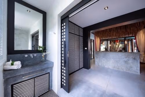 Villa with Private Pool (8 Adults)
