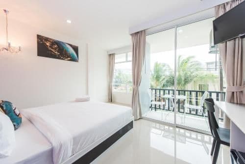 Double Room with Private Bathroom