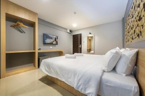 Superior King Room