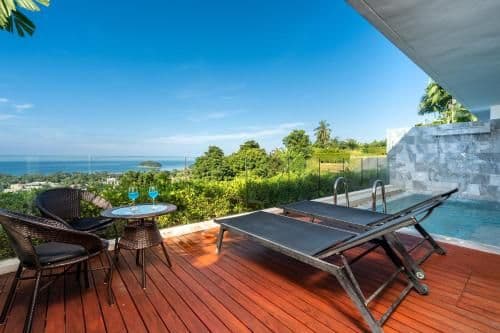 ANDAMAN SEA VIEW IN LOW RISE BUILDING