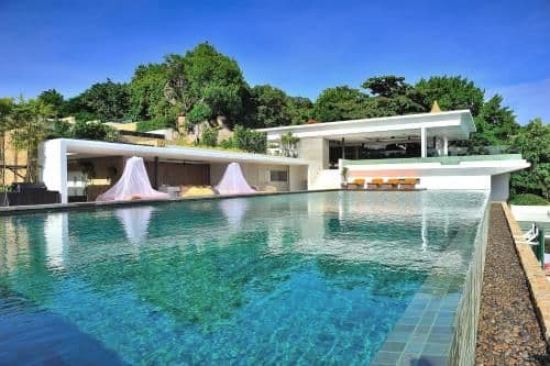 Seven-Bedroom Villa PLUS