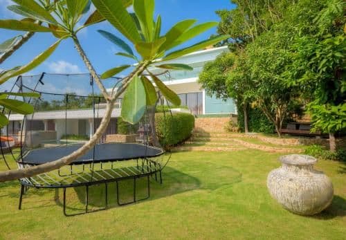 Seven-Bedroom Villa PLUS