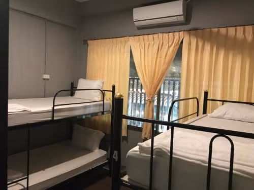 Bunk Bed in Mixed Dormitory Room