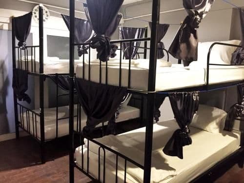 Bunk Bed in Mixed Dormitory Room