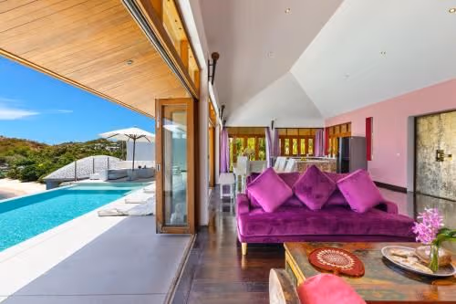 Villa - Beach Front