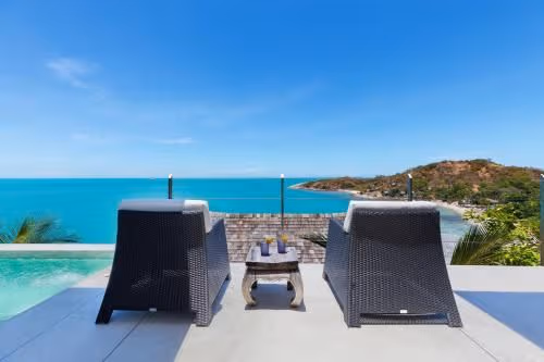 Villa - Beach Front