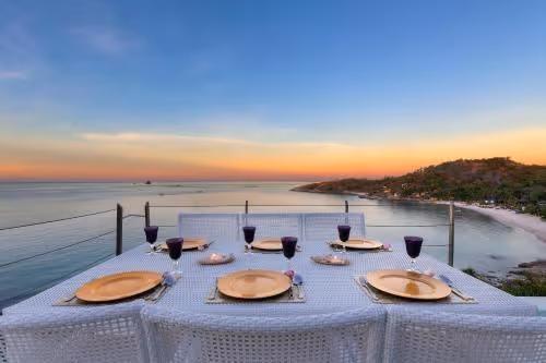 Villa - Beach Front