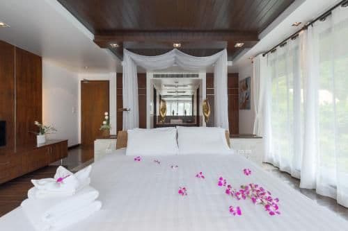 Villa with Sea View