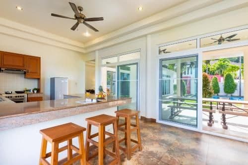 Villa with Sea View