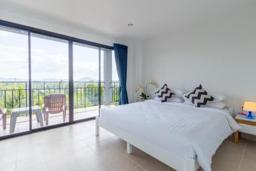 One-Bedroom Suite - King Bed