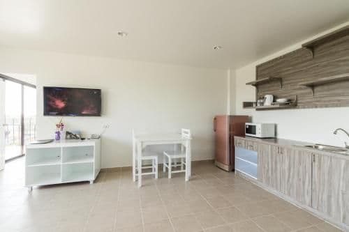 One-Bedroom Suite - King Bed