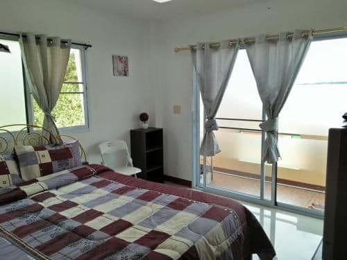 Standard Triple Room (Connecting Room)
