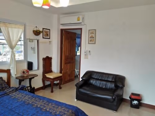 Standard Triple Room (Connecting Room)