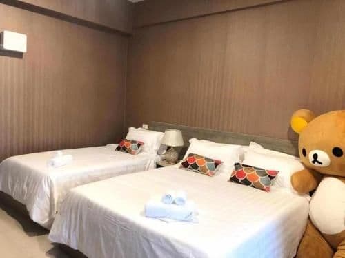 Deluxe Family Room