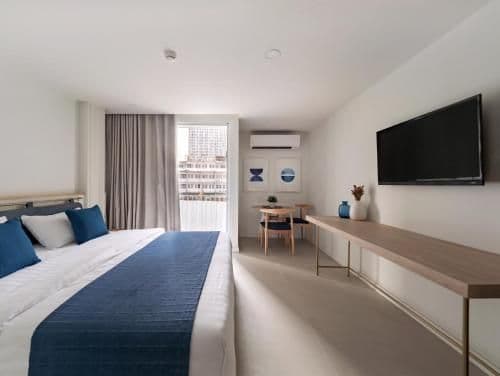 Studio Apartment