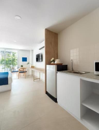 Studio Apartment