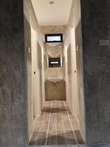 Mixed Dormitory Room