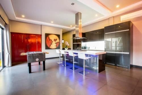 Deluxe Five-Bedroom Villa