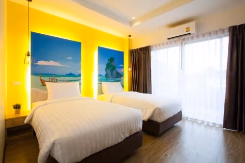 Twin Room with Private Bathroom