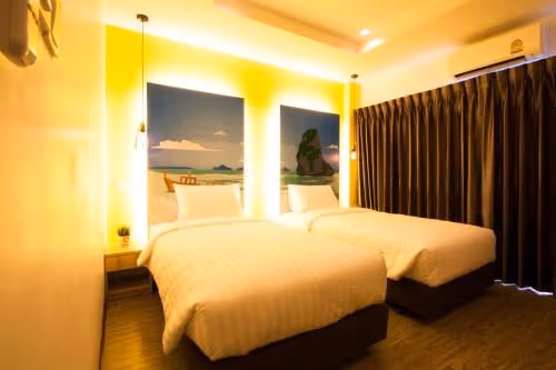 Twin Room with Private Bathroom