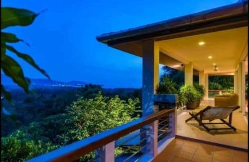Villa with Sea View