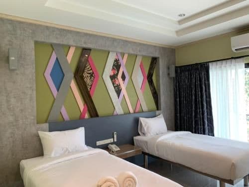 Deluxe Twin Room