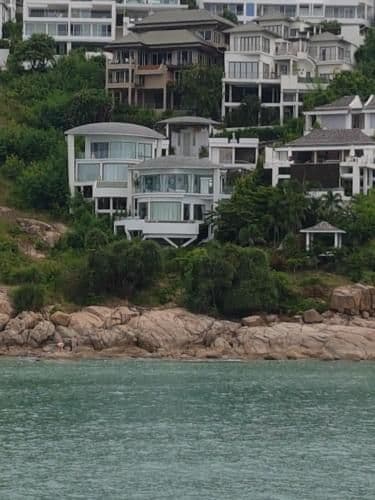 Villa with Sea View