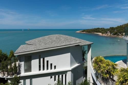 Villa with Sea View