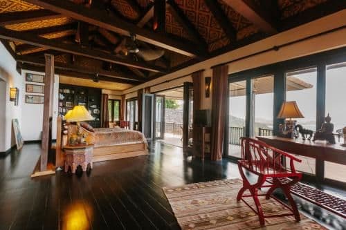 Deluxe Villa