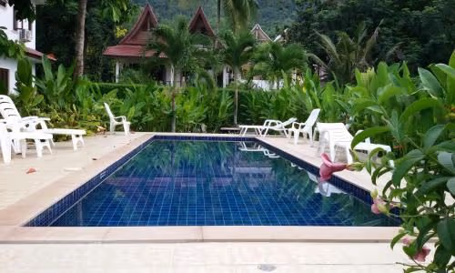 Villa with Garden View