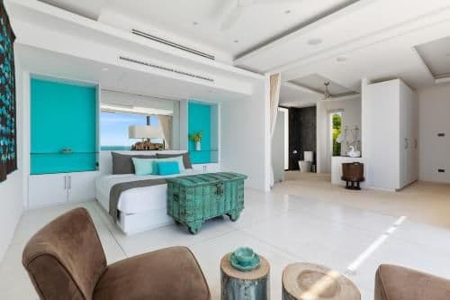 Villa with Sea View