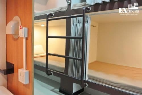 Bunk Bed in Mixed Dormitory Room