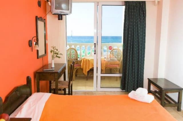 STUDIO SEA VIEW