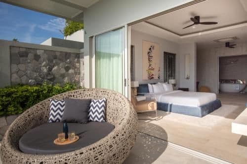 Villa - Beach Front